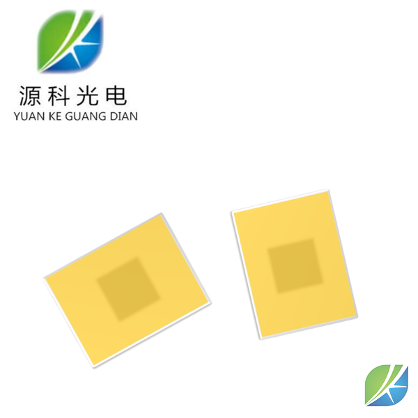 2016陶瓷車燈CSP 1-3W 700mA 正白光6000-7000K 倒裝芯片